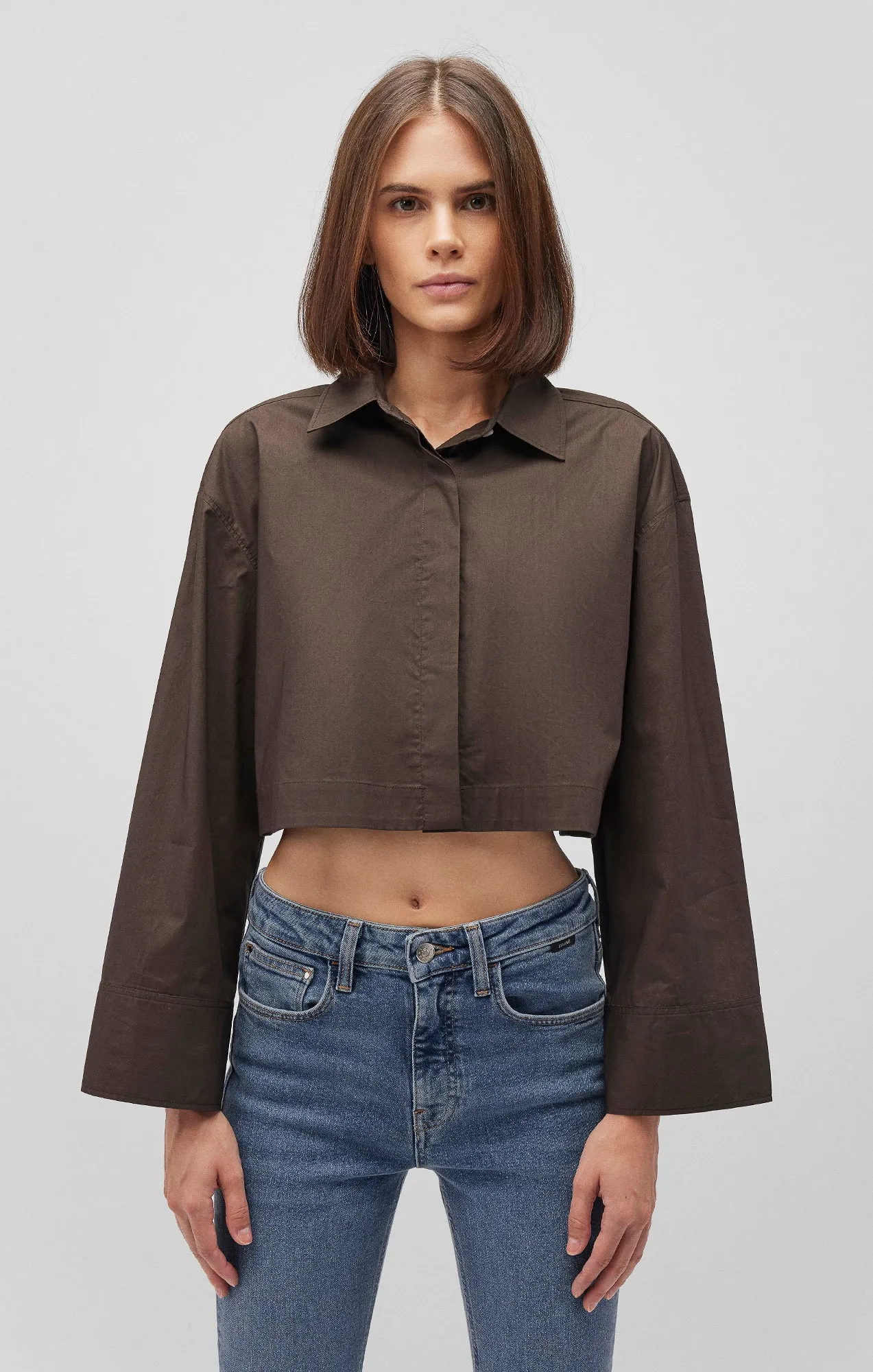 BELL SLEEVE CROPPED SHIRT IN FOREST NIGHT