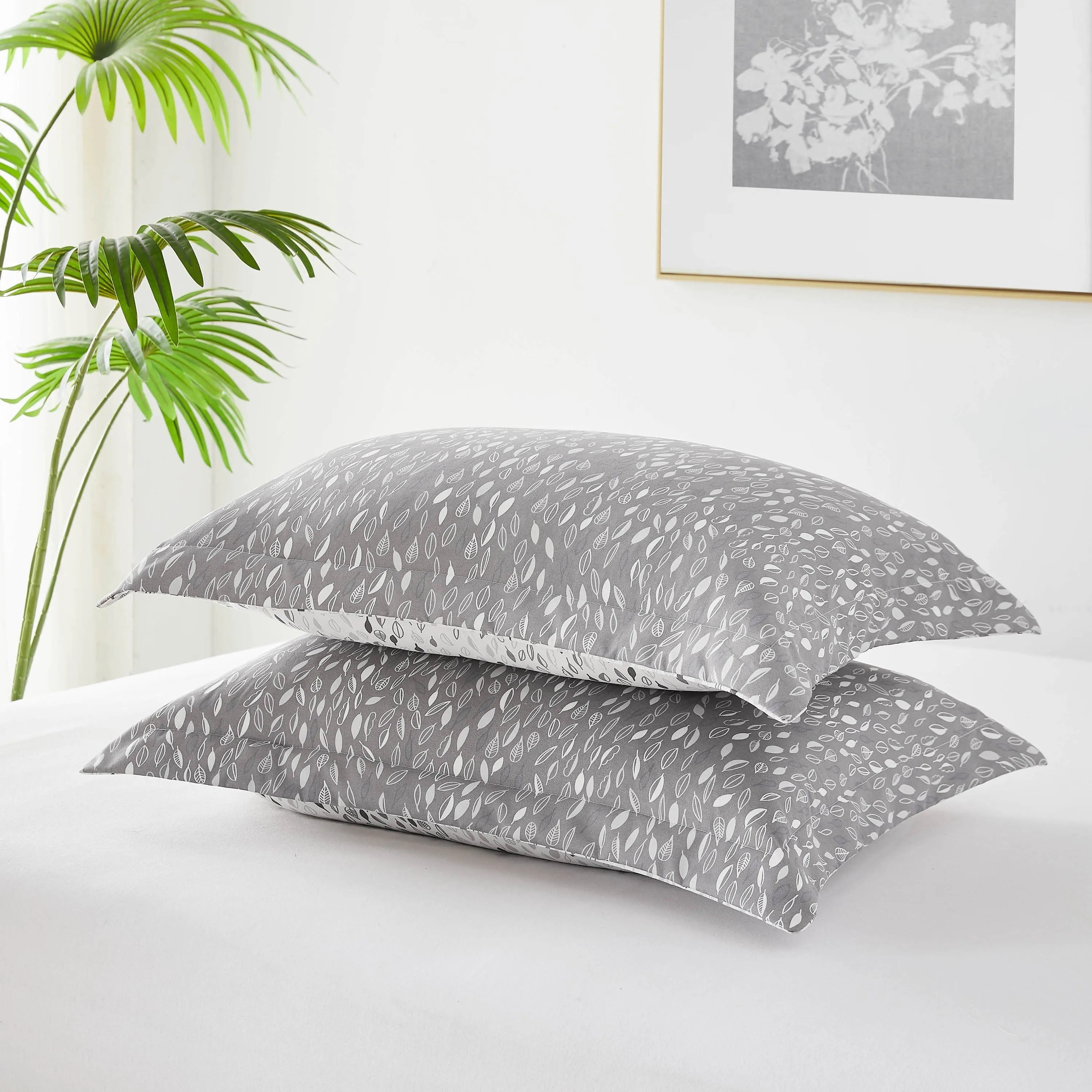 Botanical Leaves Reversible Comforter Set