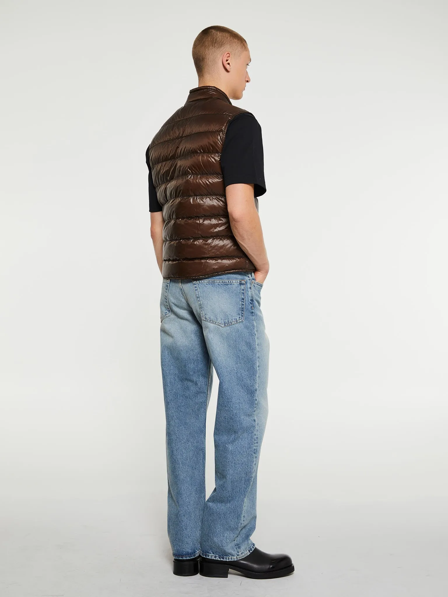 Gui Vest in Brown