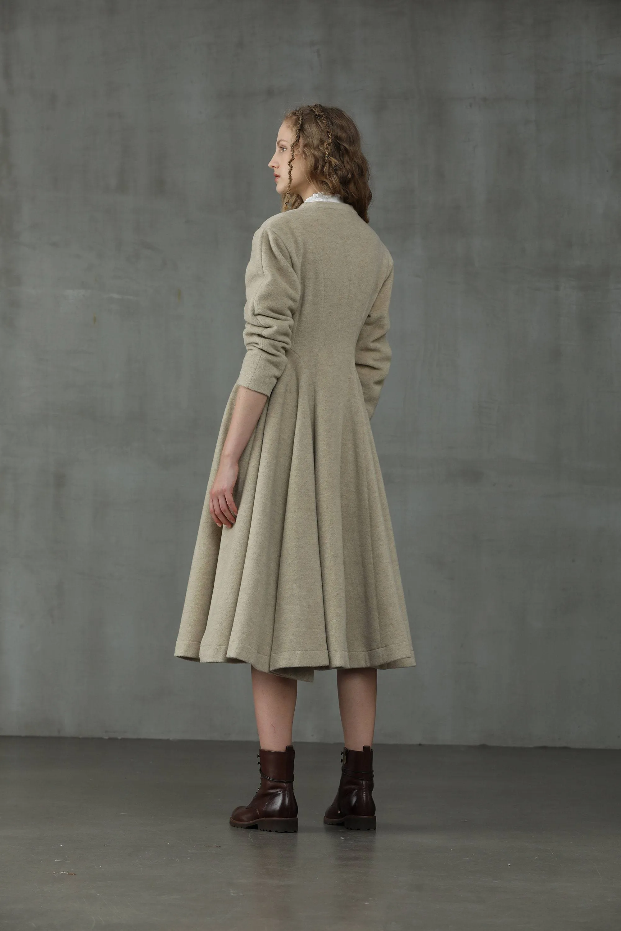 Little Women 22 | Wool Coat in Floralwhite